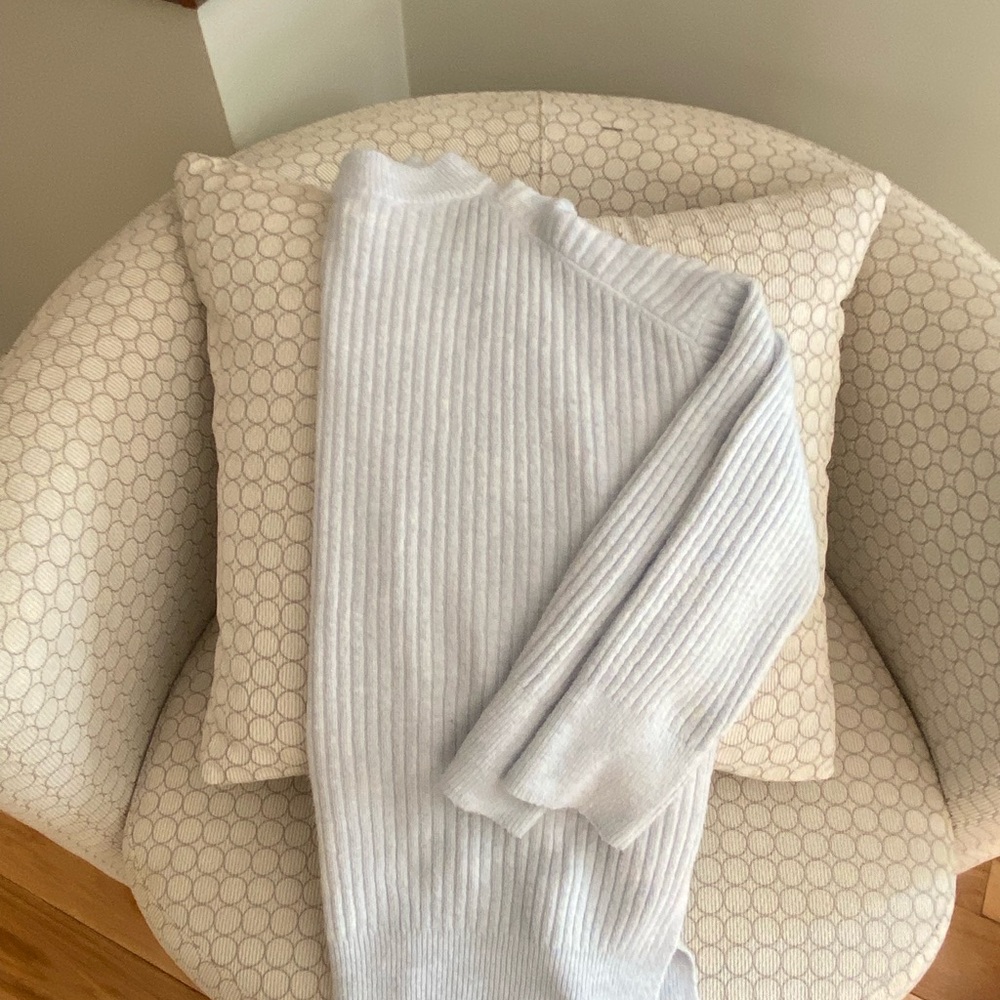 H&M Soft Gray Knit Top